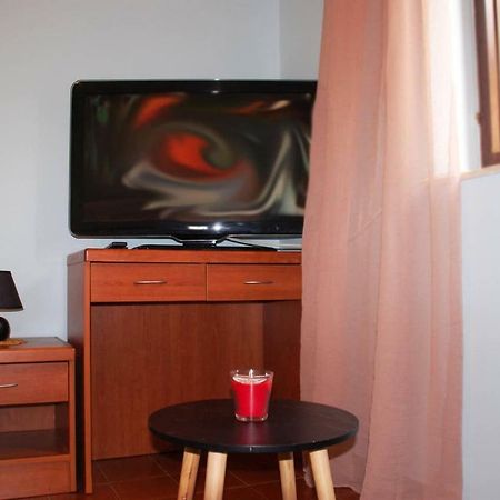 Studio Apartman Ziganto Ичичи Экстерьер фото