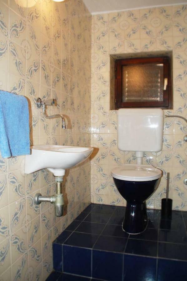 Studio Apartman Ziganto Ичичи Экстерьер фото