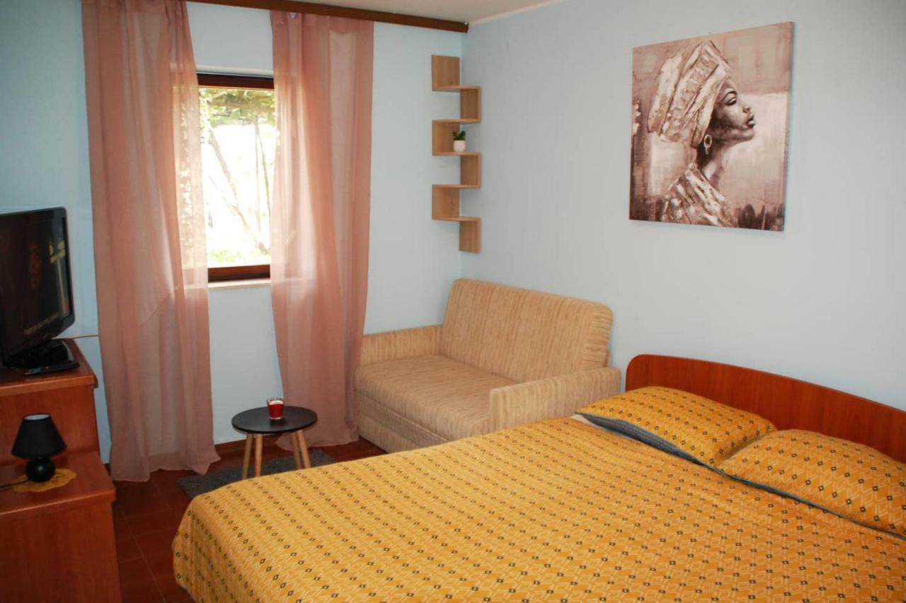 Studio Apartman Ziganto Ичичи Экстерьер фото