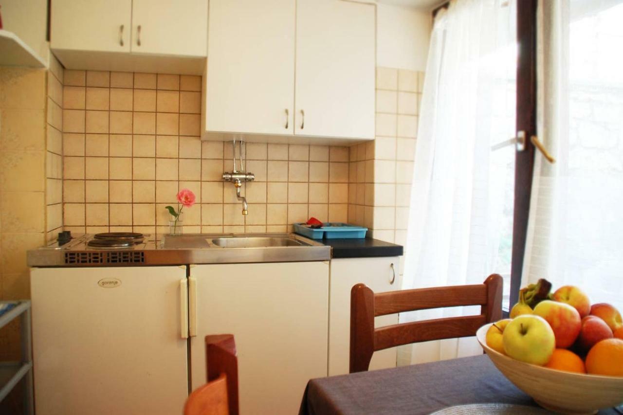 Studio Apartman Ziganto Ичичи Экстерьер фото